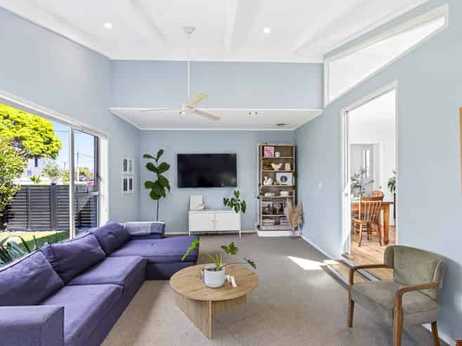 26 Doment Crescent, Orewa