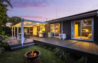 26 Doment Crescent, Orewa