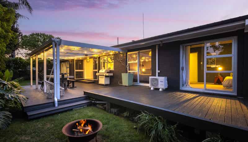 26 Doment Crescent, Orewa