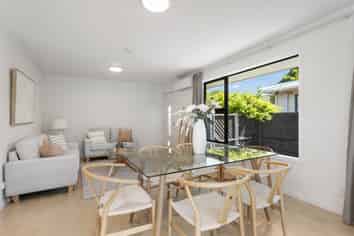 7 Roxburgh Street, Sydenham