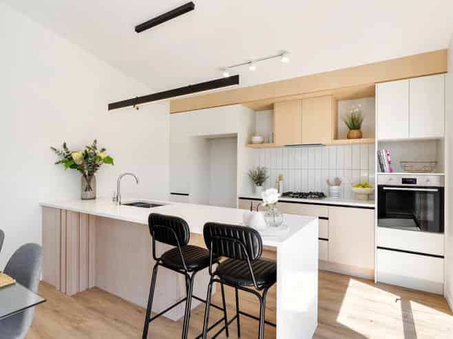 16 Wooing Tree Avenue, Cromwell