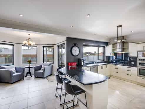 2 The Croft, Havelock North
