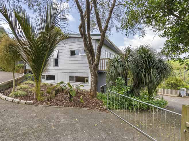 15 Linda Street, Oakura