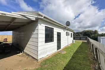 27A Nukumaru Parade, Waitotara