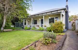 427 Broadway, Stratford