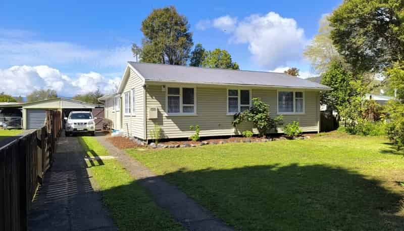 152 Te Rangitautahanga Road, Turangi