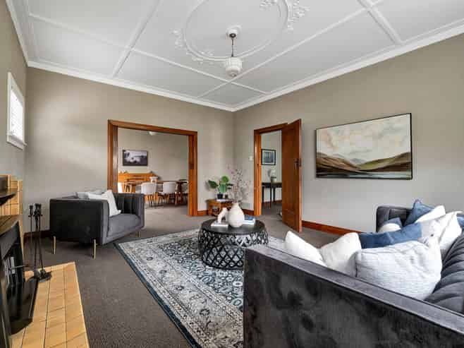 355 High Street, Hawera