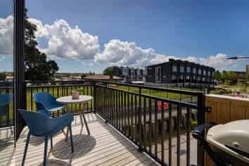 2 Wharetana Crescent, New Lynn