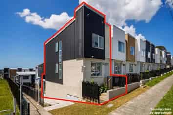 2 Wharetana Crescent, New Lynn