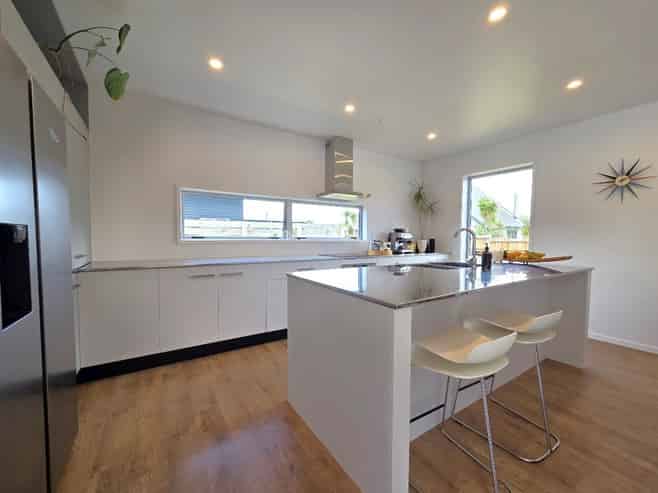 117 The Fairway, Matarangi