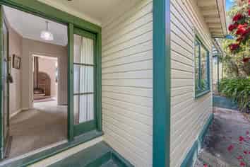 511 South Road, Calton Hill