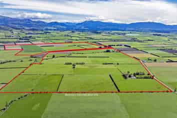 677 Pig Saddle Road, Sheffield