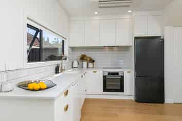 70A Neil Avenue, Te Atatu Peninsula