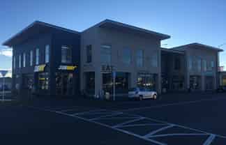 Modern office & retail location - Windsor