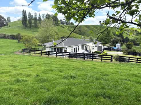 128 Taotaoroa Road, Matamata