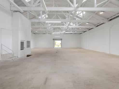 Warehousing with facilities - for lease