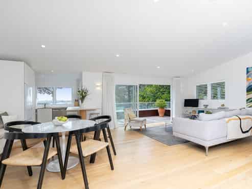 1/69 Princes Street, Northcote Point