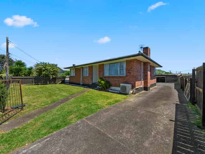 142 Preston Road, Otara