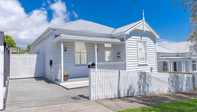 8 Buchanan Street, Kingsland