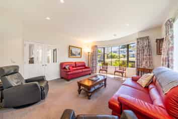 5 Ormrod Grove, Riverstone Terraces