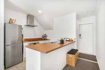 24/10 Burrows Place, Frankton