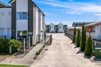 24/10 Burrows Place, Frankton