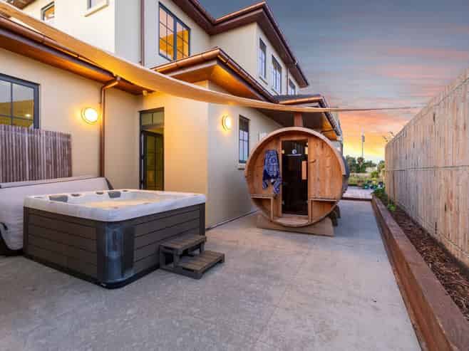 166 Oriental Parade, Papamoa