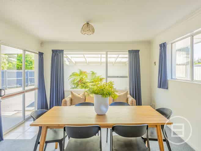 22 Bucknell Street, SOCKBURN