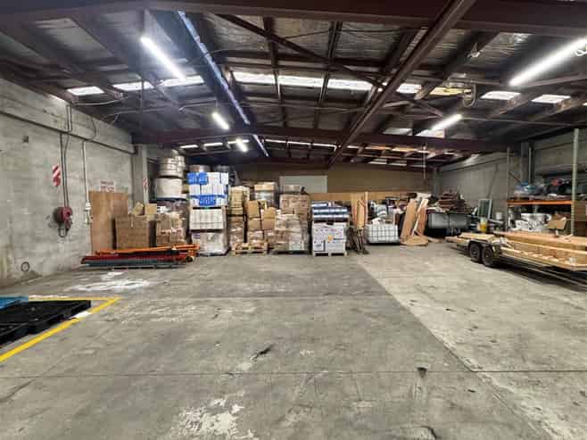 Basic and cheap warehouse.