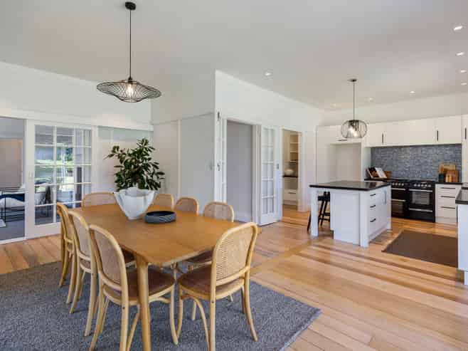 1 Douglas Avenue, Mount Albert