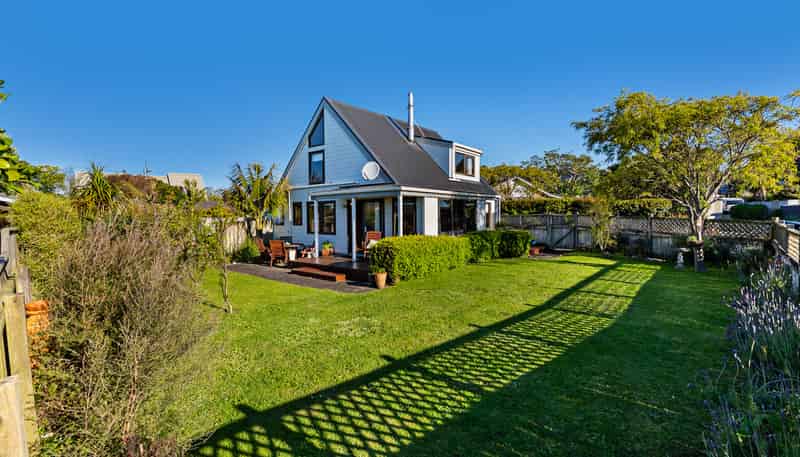 5 Kaitake Place, Oakura