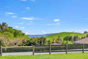 13 Taipa View Road, Taipa