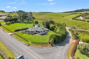 13 Taipa View Road, Taipa