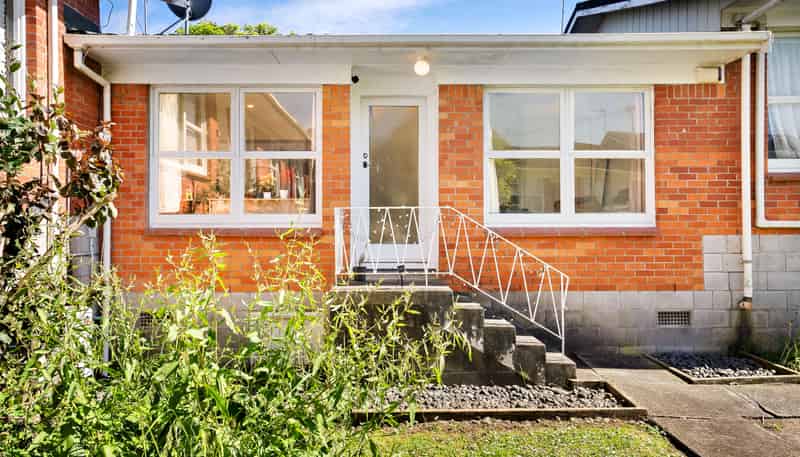 6/12 Raines Avenue, Forrest Hill