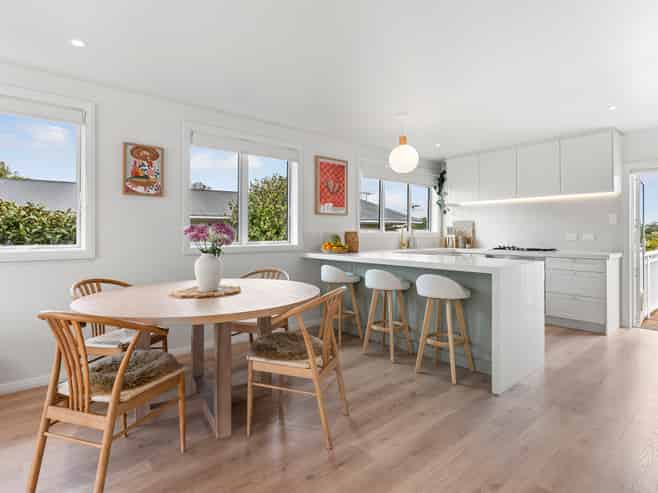 51 Sycamore Drive, Sunnynook