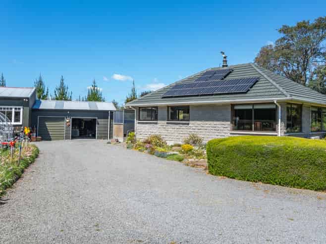 49 Ashworths Road, Amberley