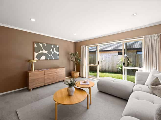 45 Stoneleigh Drive, Chartwell