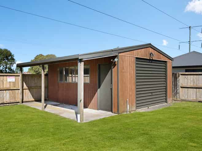 45 Stoneleigh Drive, Chartwell