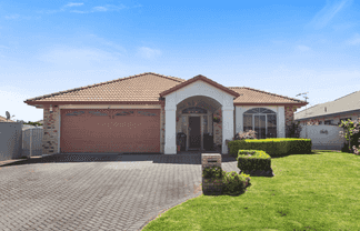 36 Crichton Terrace, Mount Maunganui