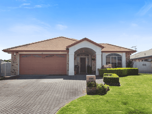 36 Crichton Terrace, Mount Maunganui