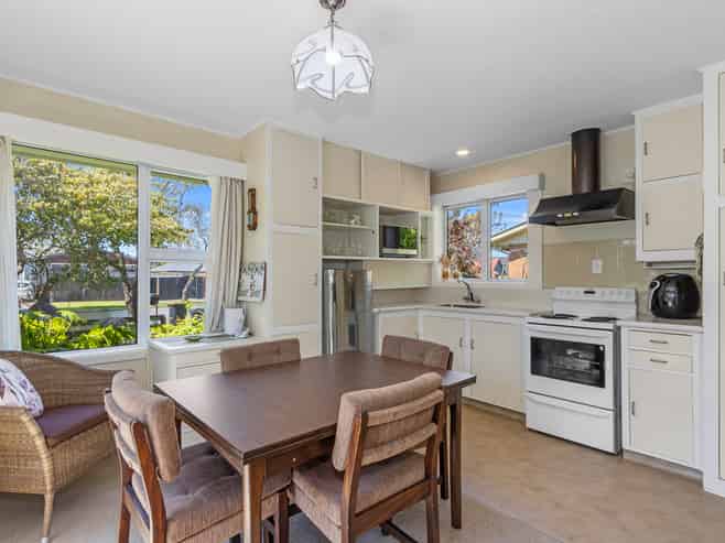 31 Fovant Street, Avonhead