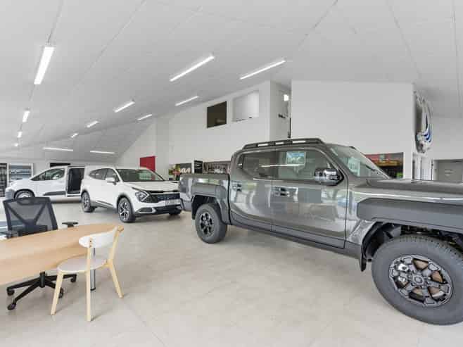 Prime central Whanganui commercial opportunity