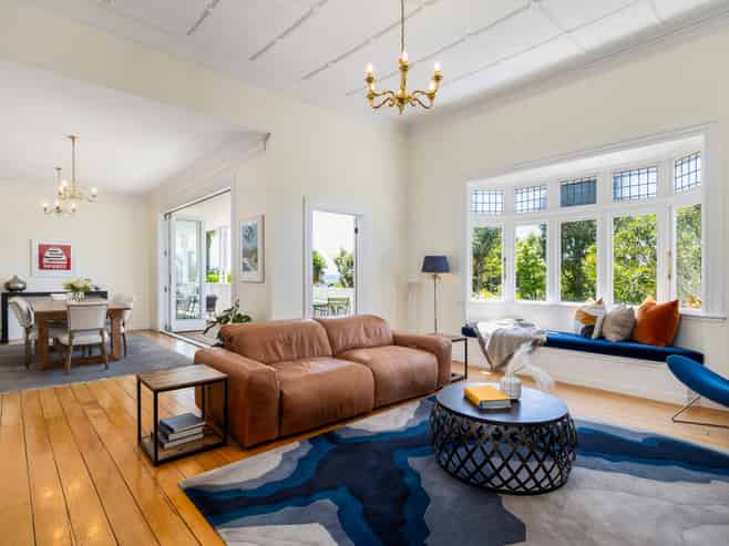 36 Lloyd Avenue, Mount Albert