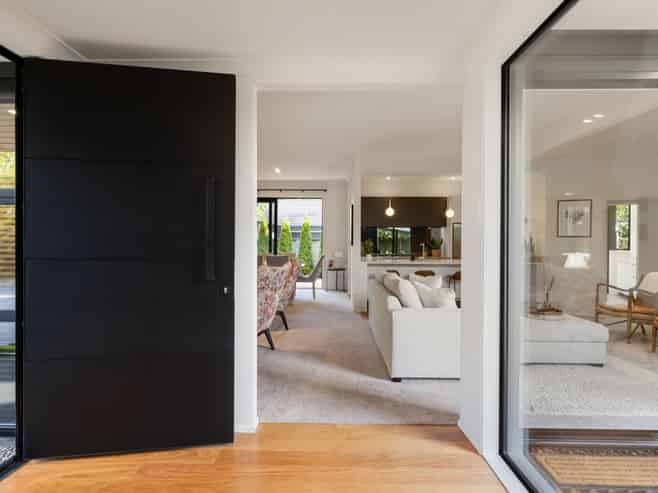 703 River Road, Chartwell