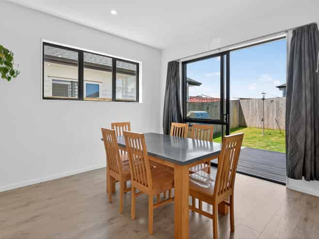 19 Woven Place, Karaka