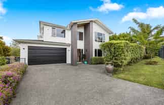 44 Boocock Crescent, Orewa