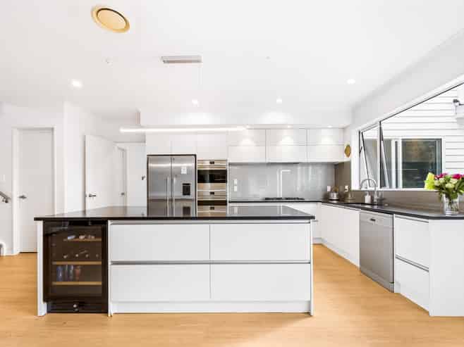 44 Boocock Crescent, Orewa