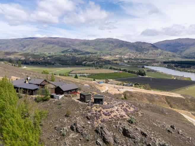 120 Pigeon Rock Road, Cromwell