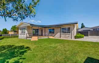 16 Brookvale Road, Havelock North