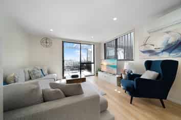 7/30B Westgate Drive, Westgate